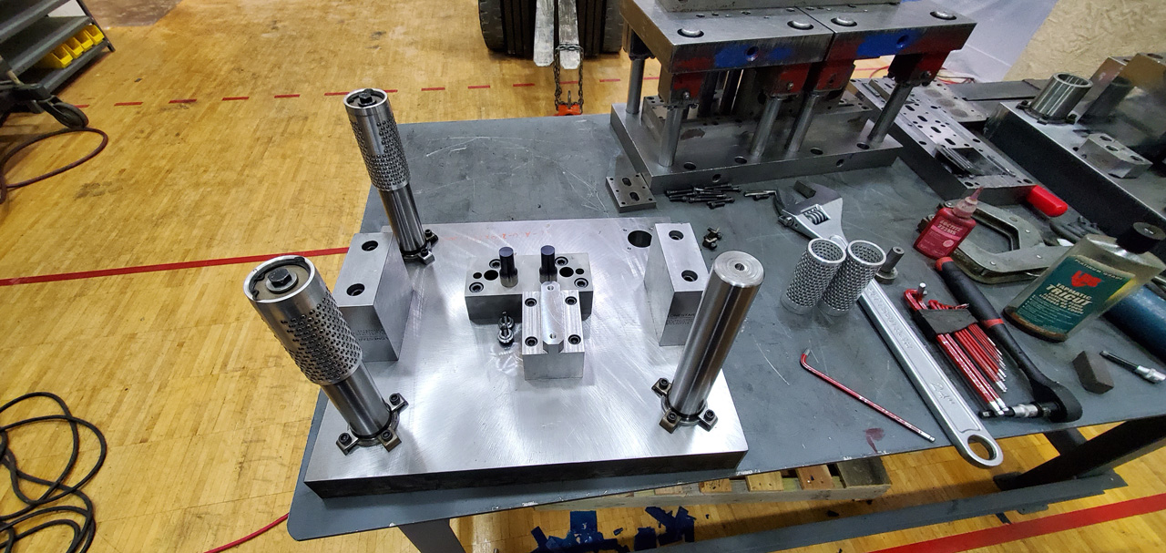 Long Star Die Machine